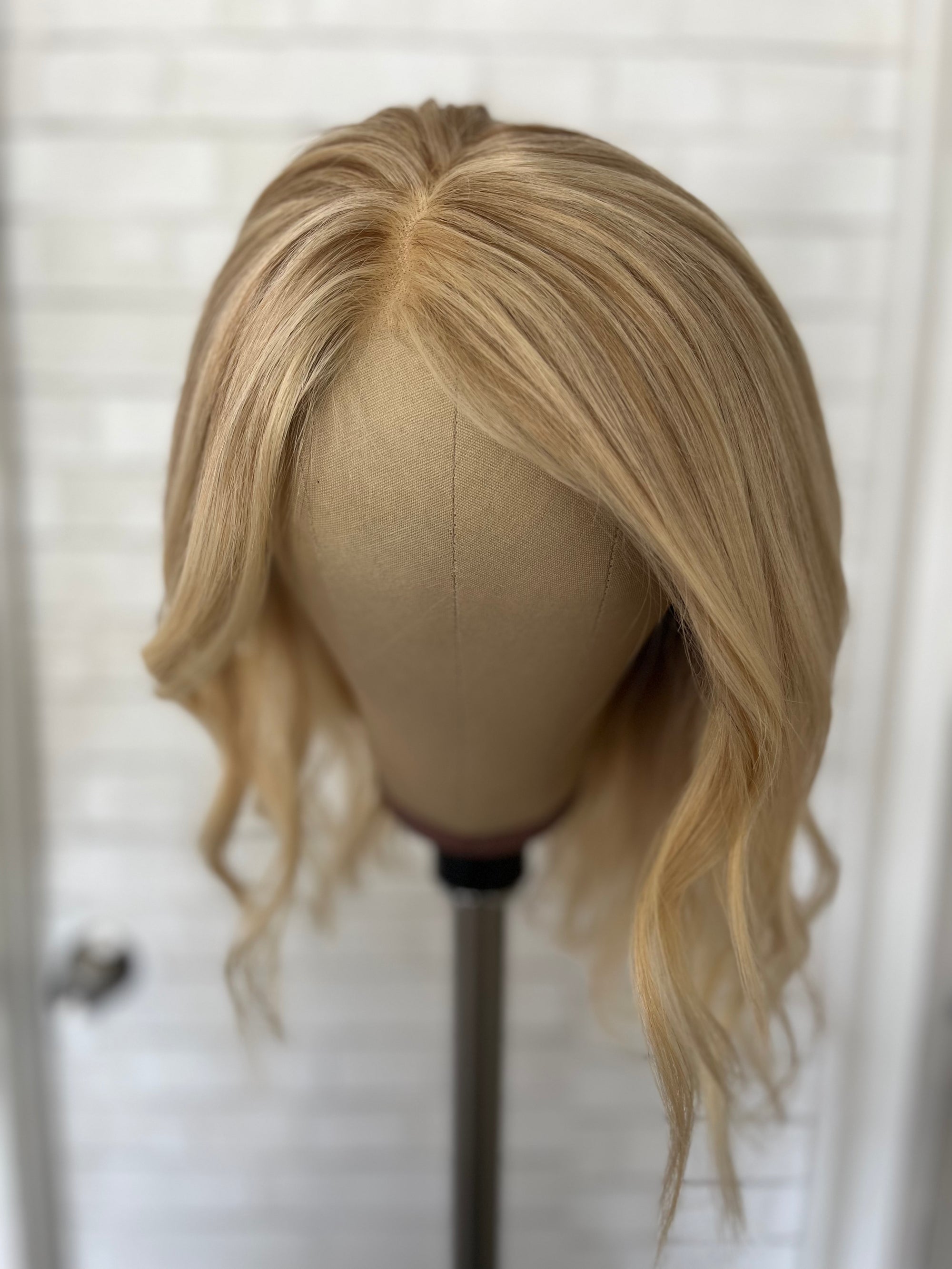 "Edie" Small HD 14" Full Lace Wig