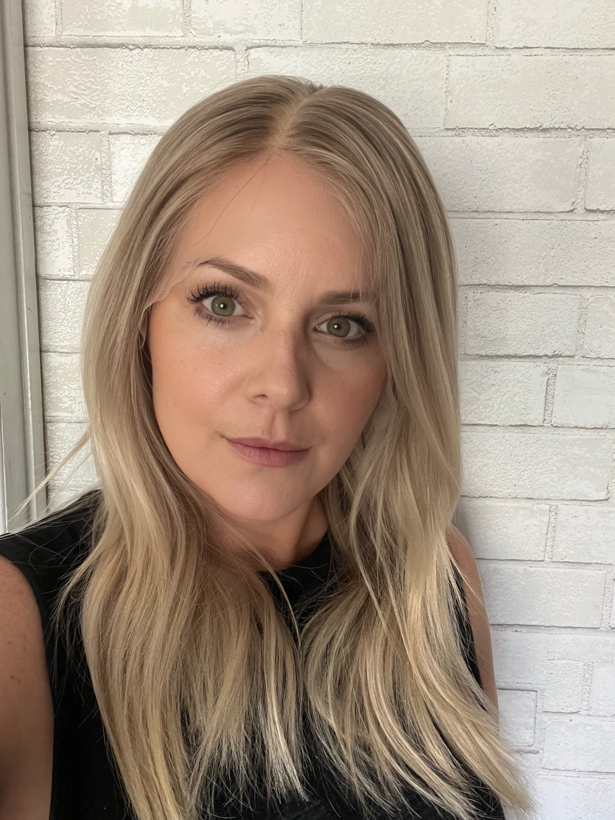 "Emma" Transparent 17" Lace Front Wig