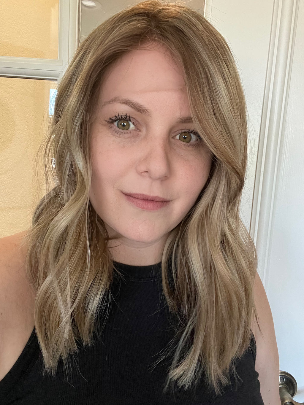 "Lainey" 16' Transparent Lace Front and Top Wig