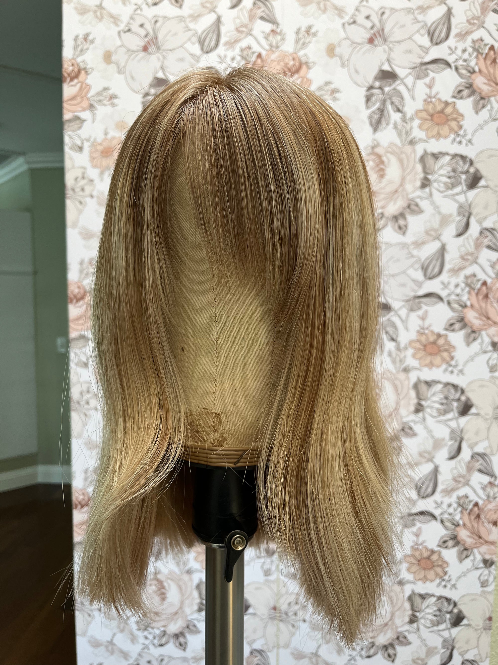 "Lainey" Size Small 14" **Sample Sale**