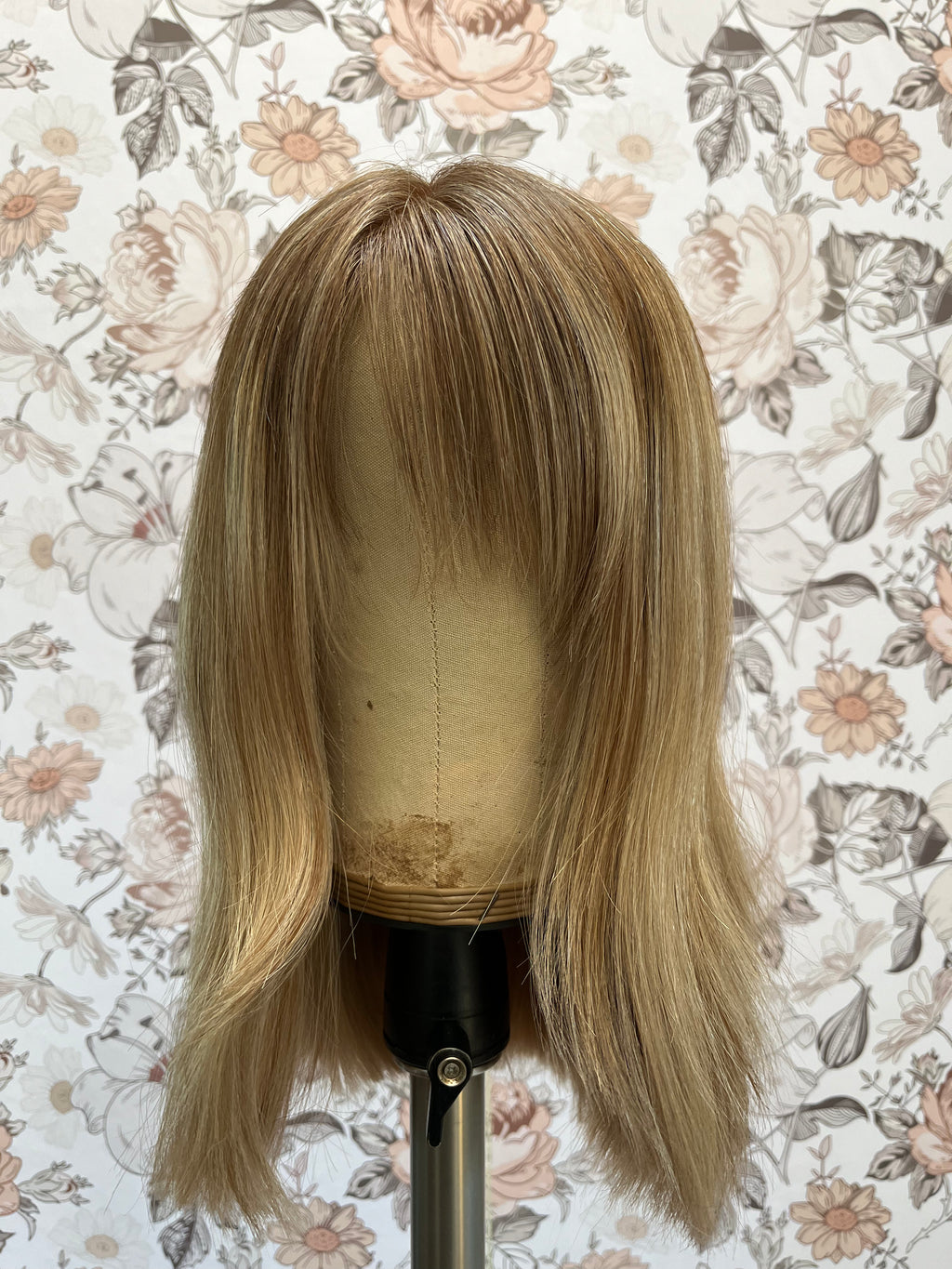 "Lainey" Size Small 14" **Sample Sale**