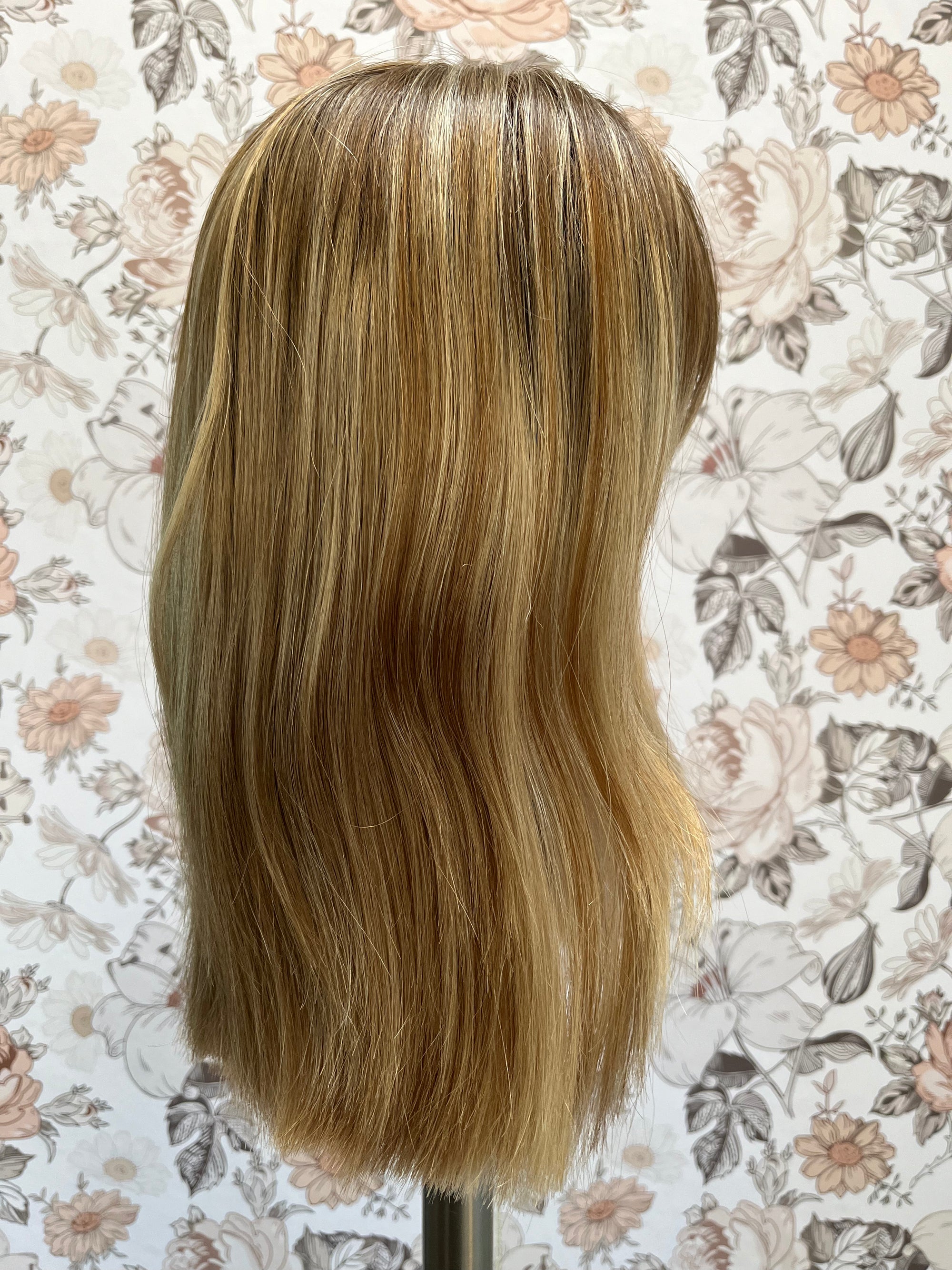 "Lainey" Size Small 14" **Sample Sale**