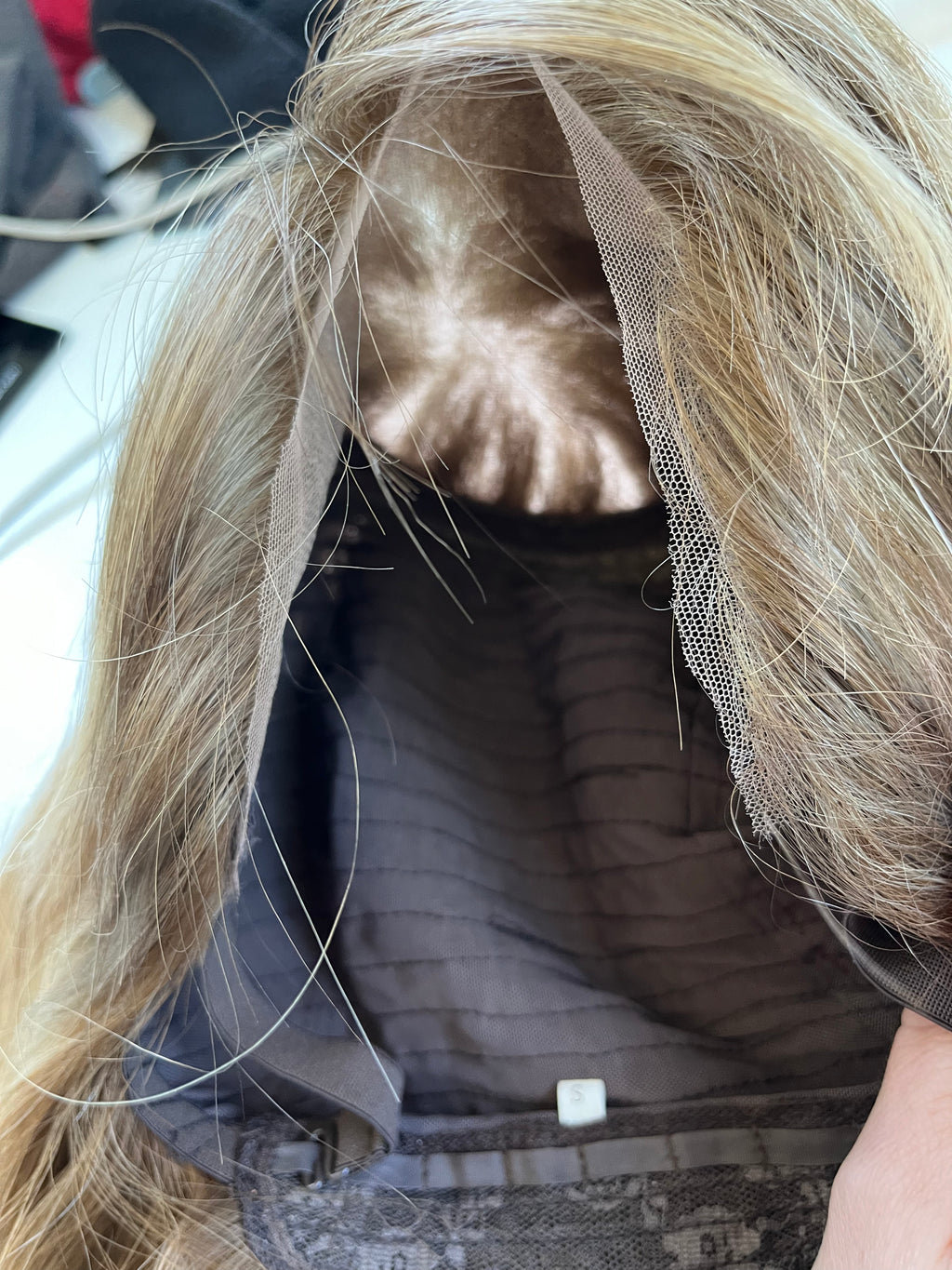 "Lainey" Size Small 14" **Sample Sale**