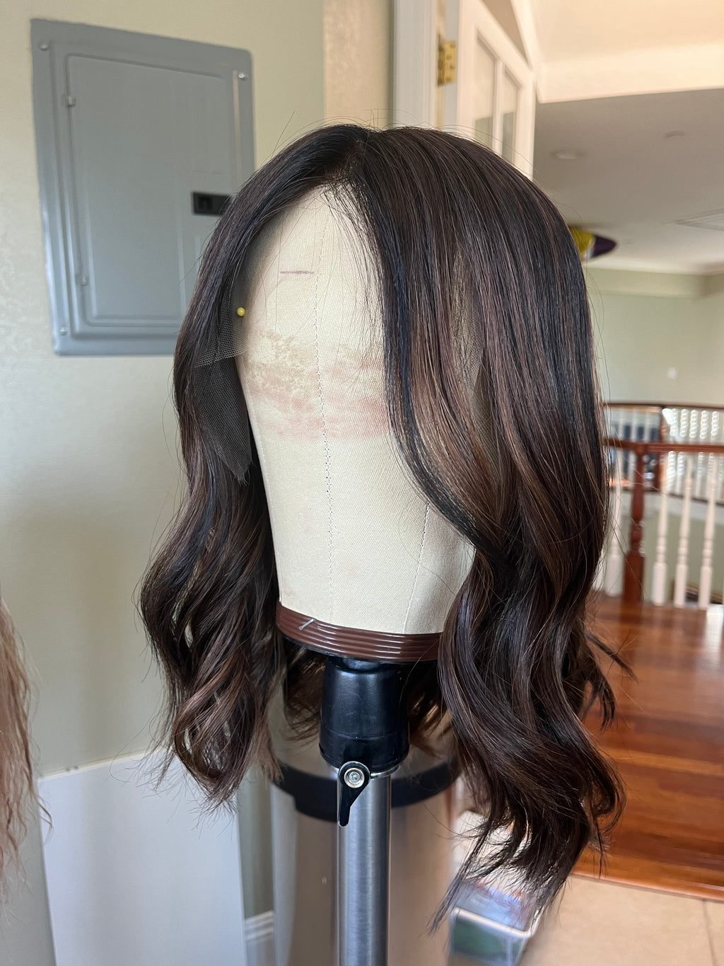 "Melissa" 16" Size M