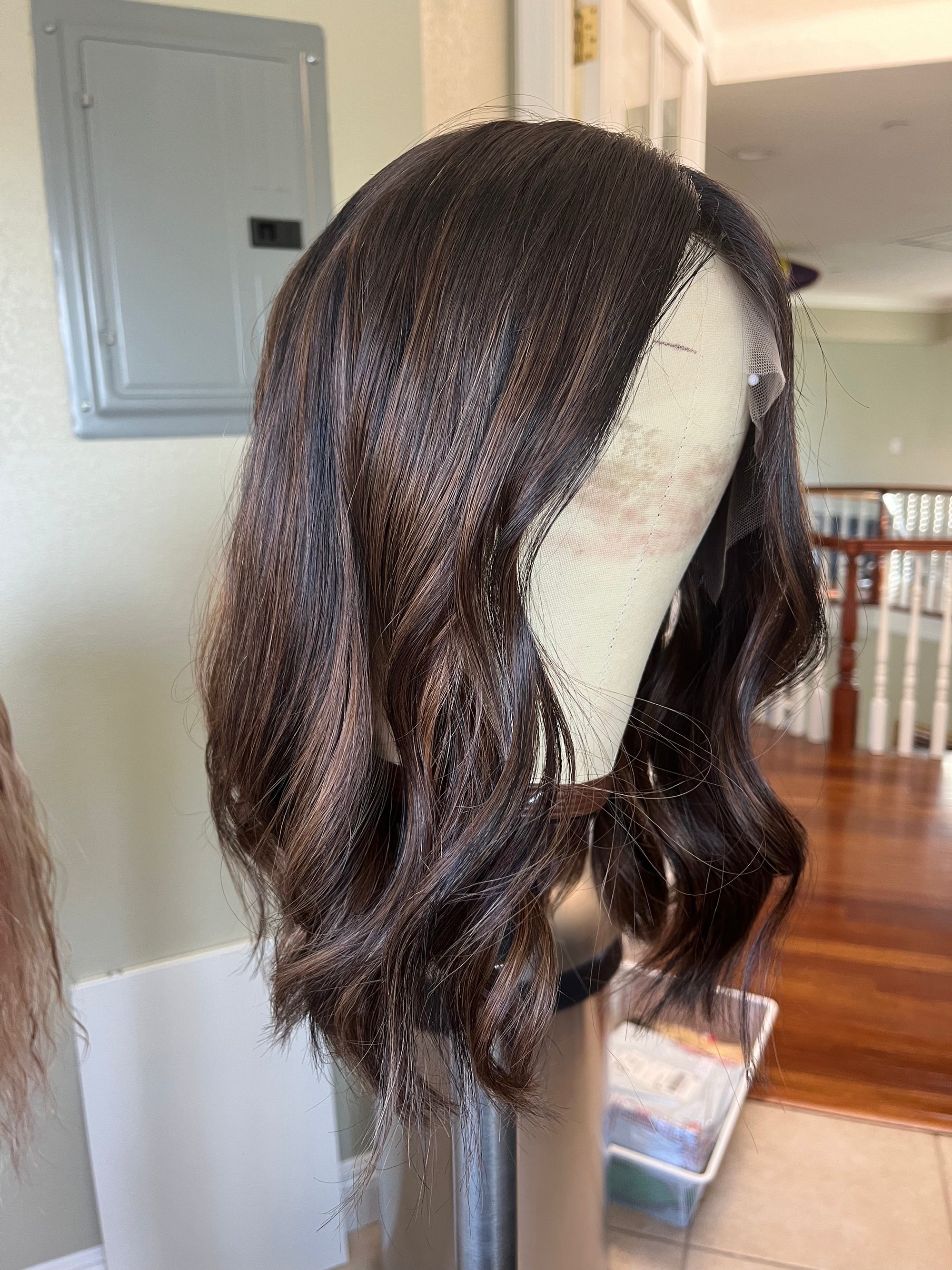 "Melissa" 16" Size M