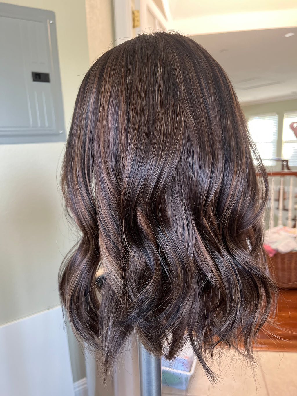 "Melissa" 16" Size M