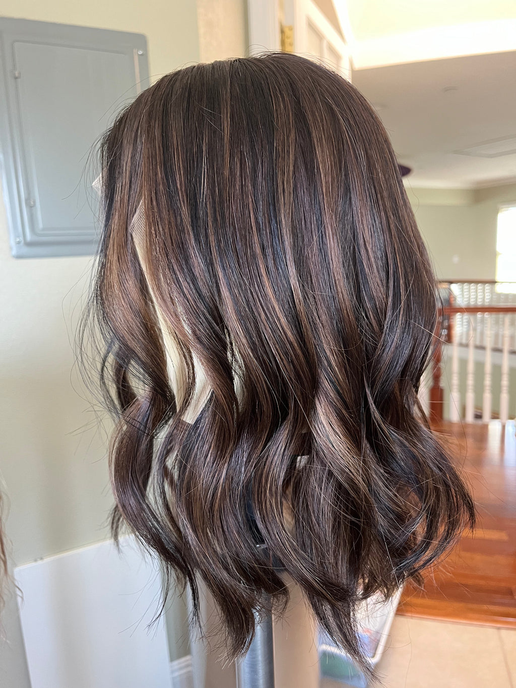 "Melissa" 16" Size M