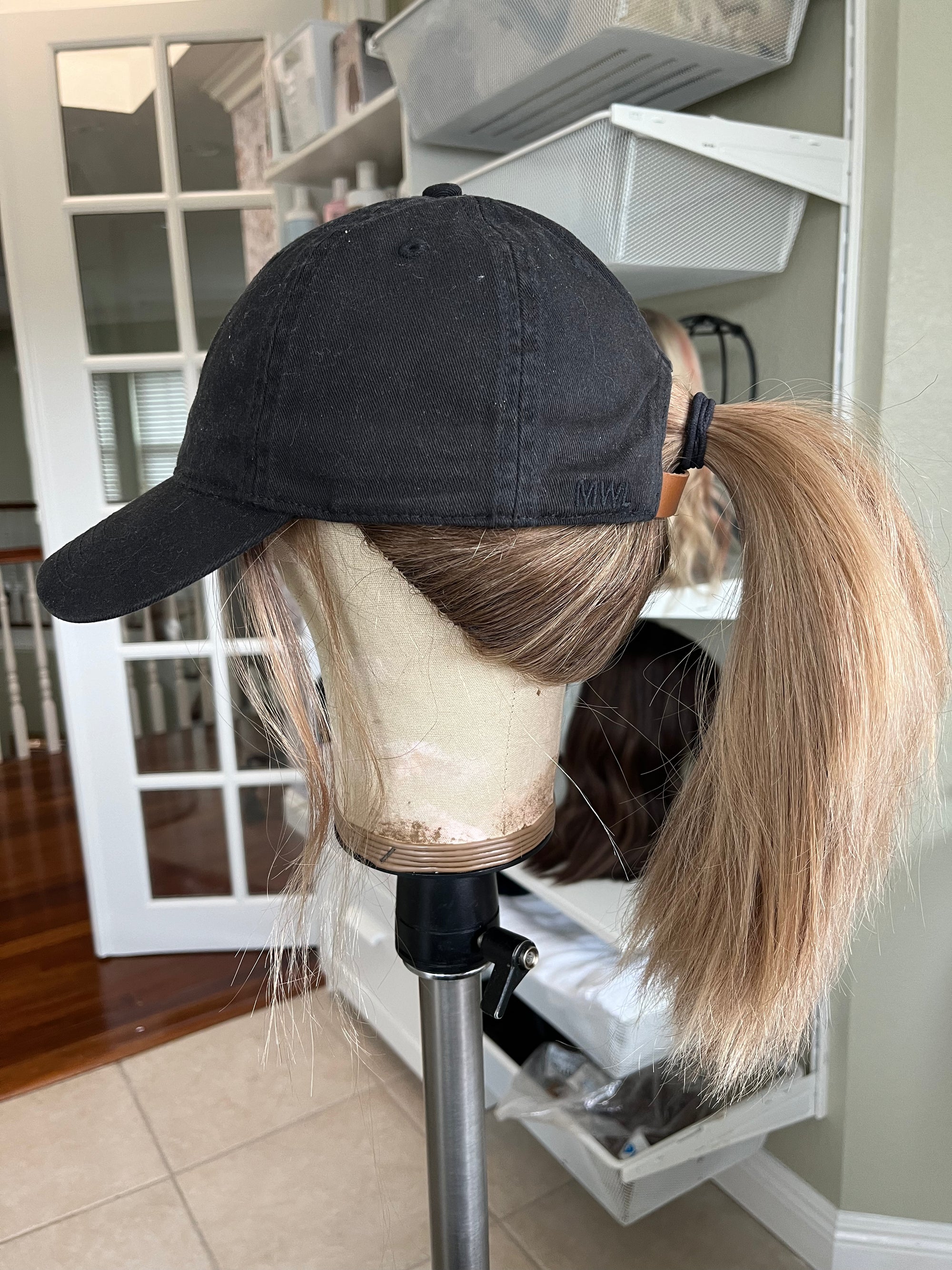 "Claire" Pony tail wig - Size S/M