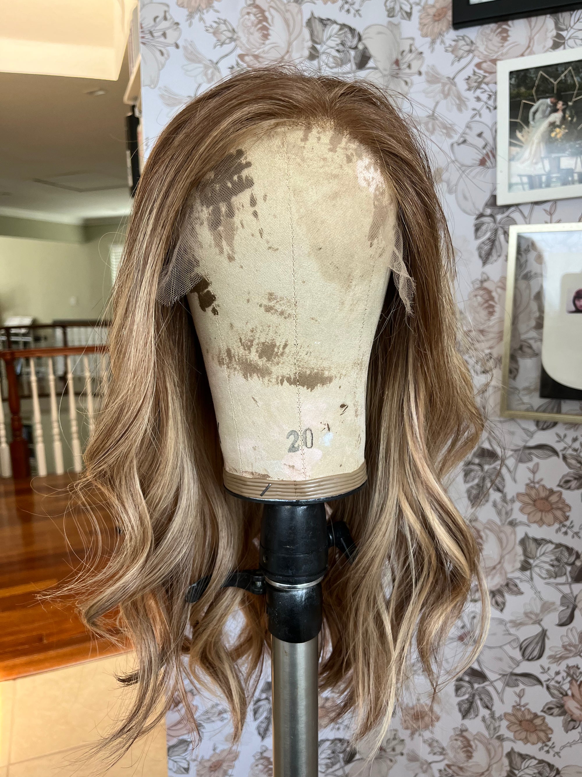 "Katie" 22" Ponytail Wig
