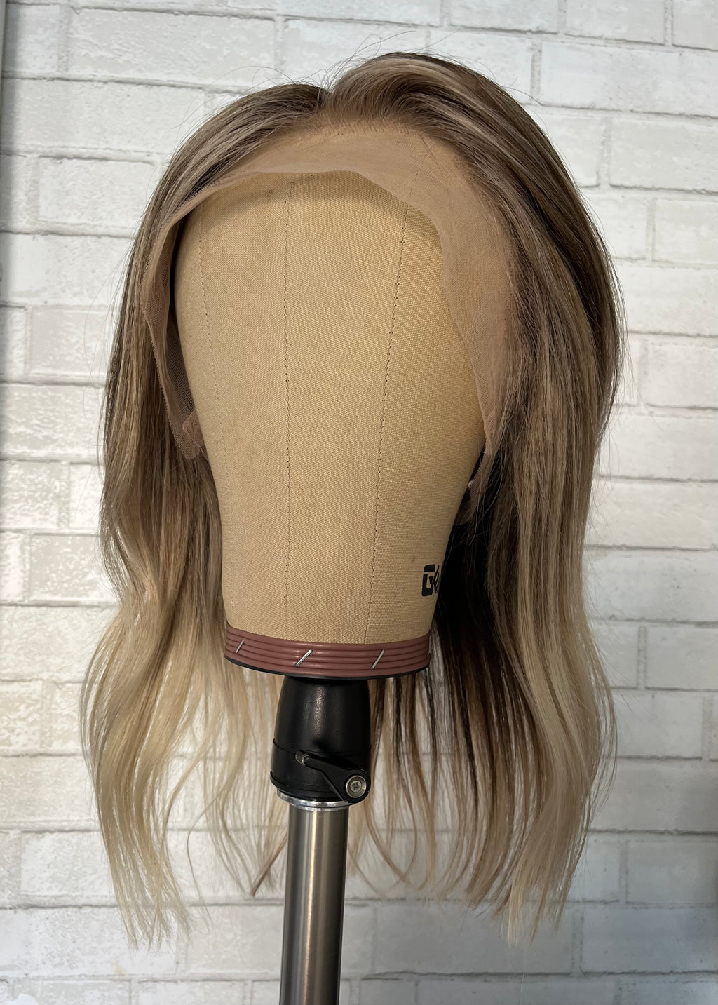 "Susan" Small HD 16" Full Lace Wig