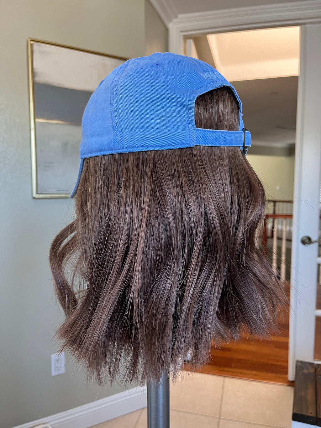 "Taylor" 13" Hat Wig - Size M