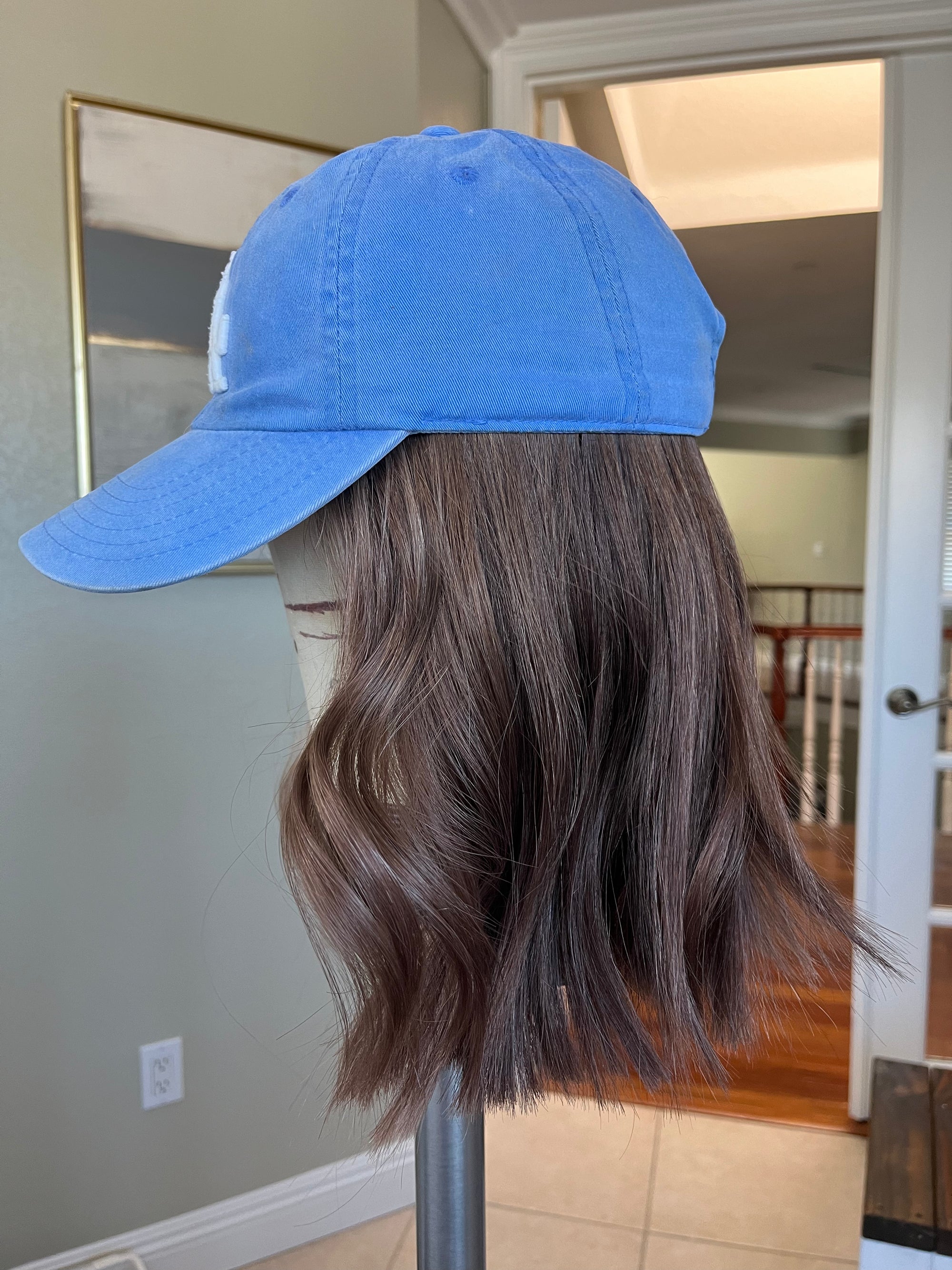 "Taylor" 13" Hat Wig - Size M