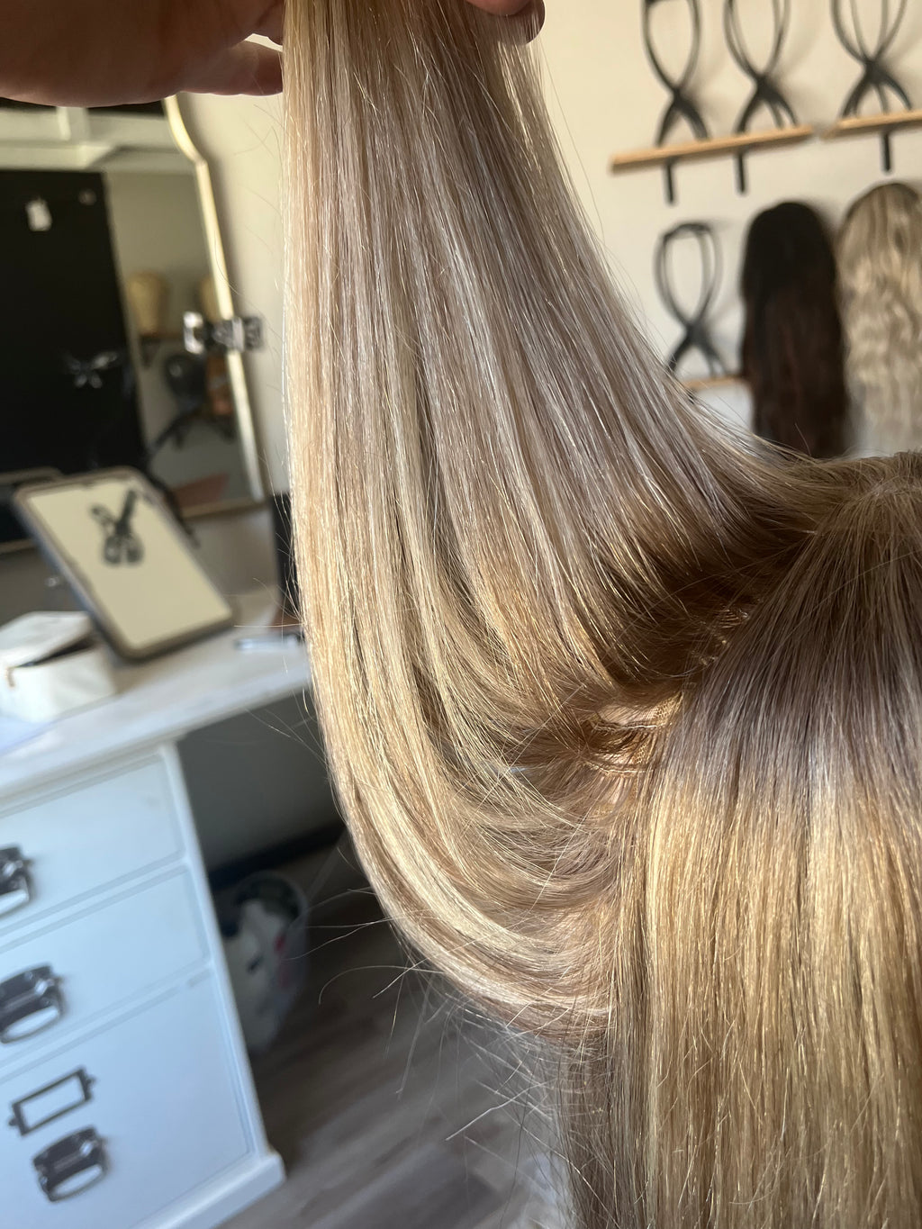 "Emma" Transparent 17" Lace Front Wig