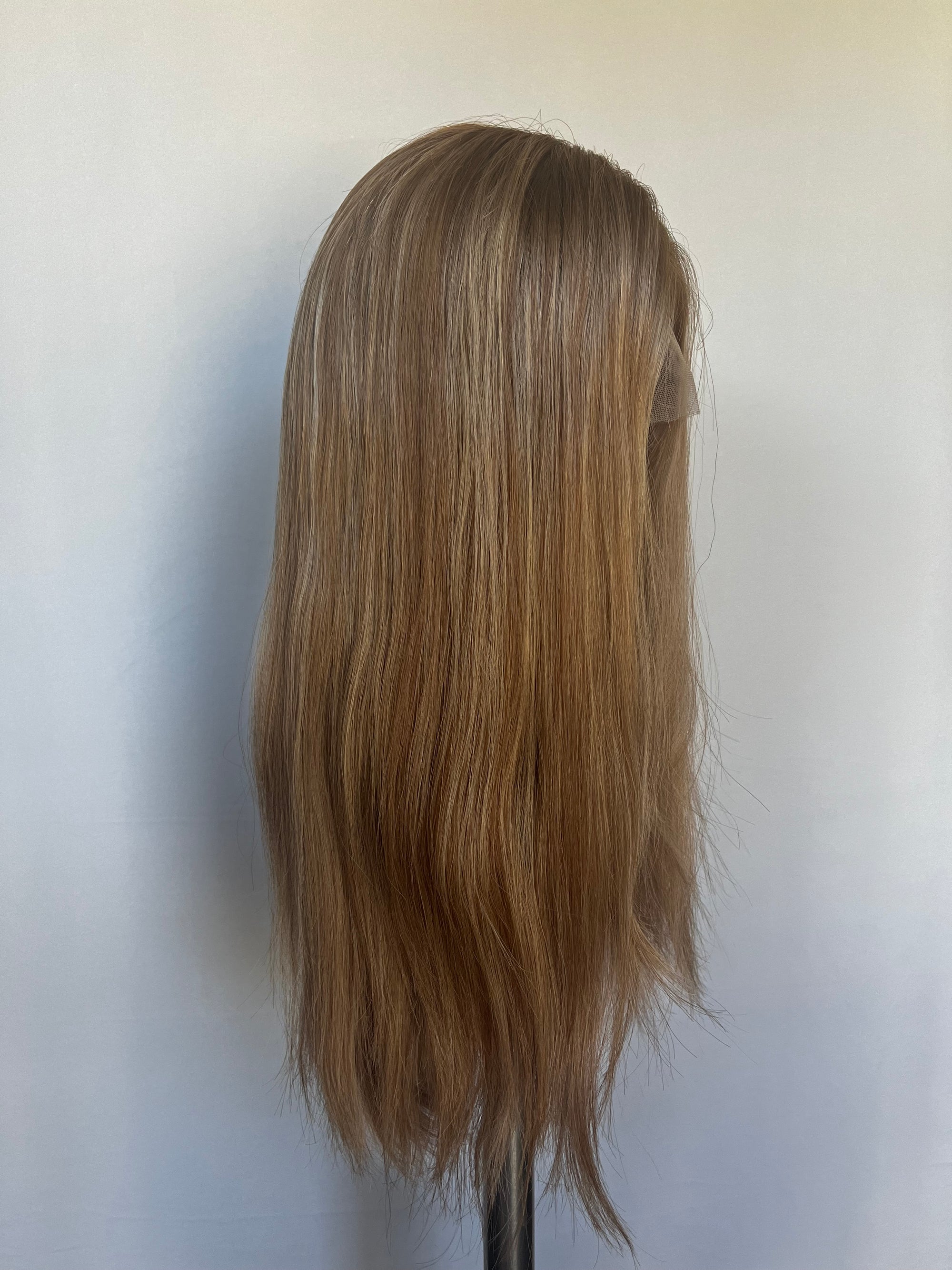 Custom Colored Honey Blonde 22"(M) Lace Front