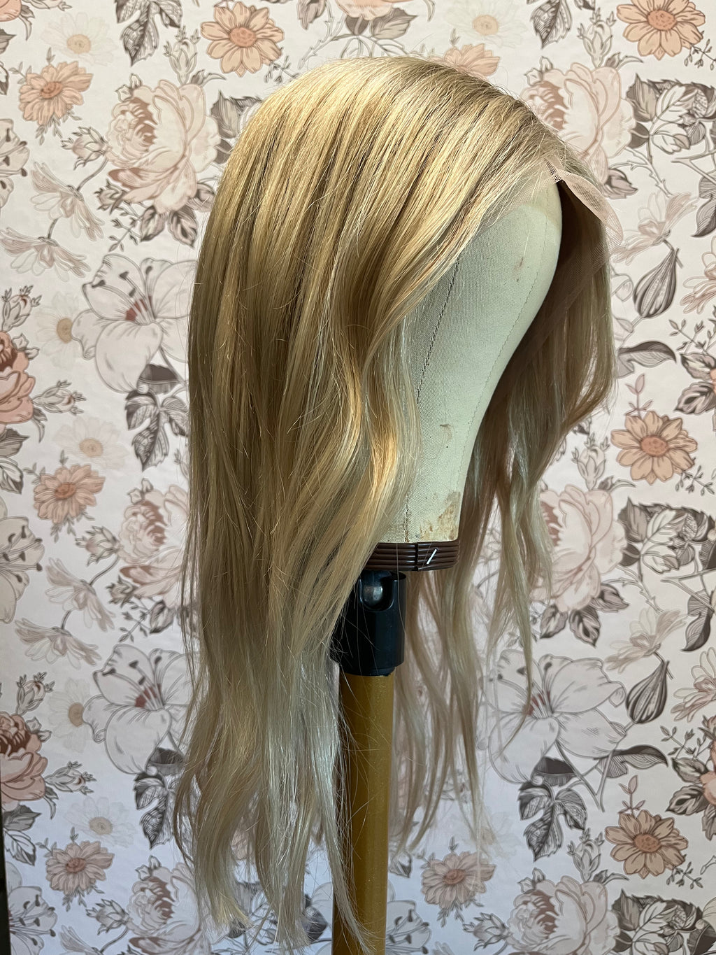 "Brooke" 18" Transparent Lace Frontal