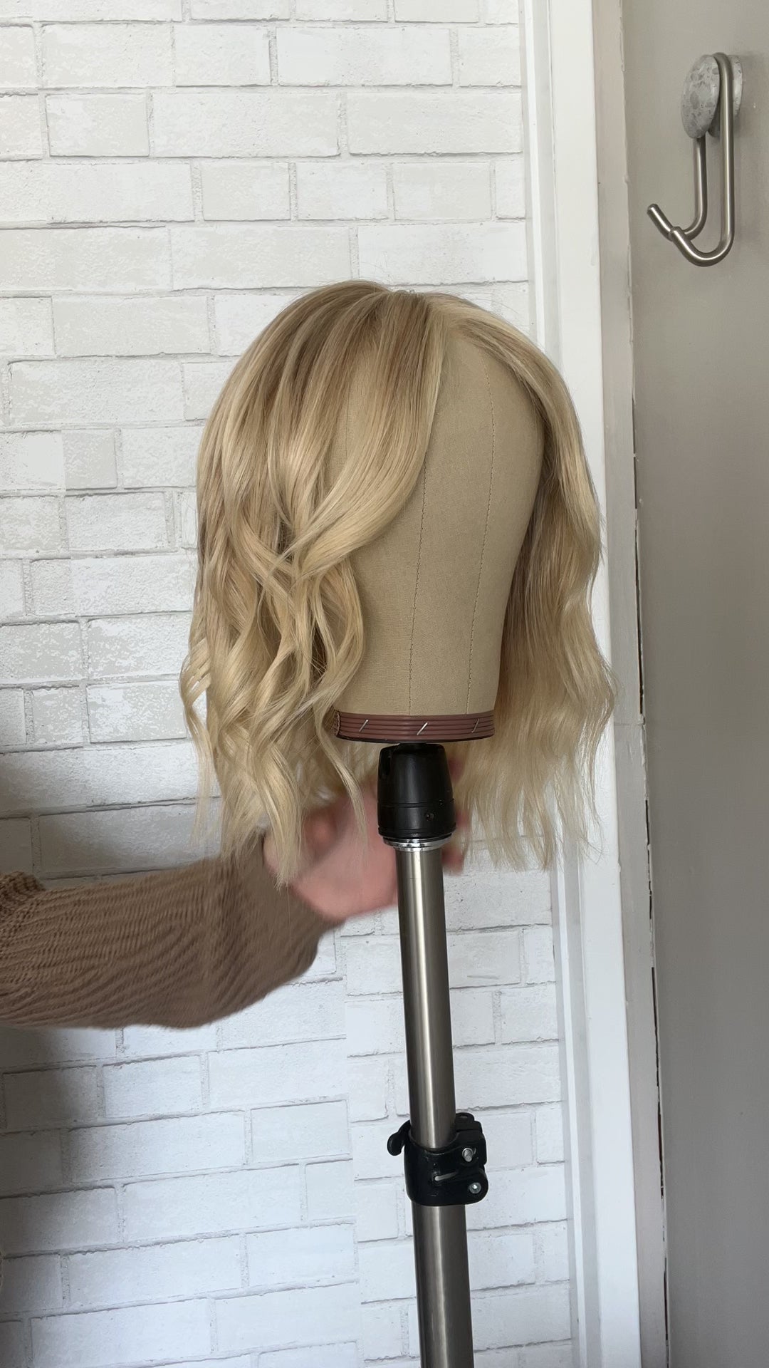 "Edie" Small HD 14" Full Lace Wig